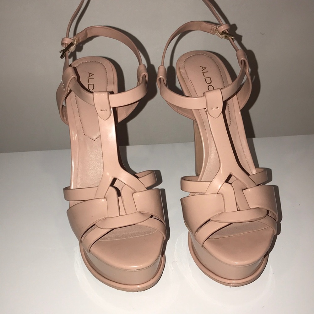 ALDO Platform Heel Size 6.5